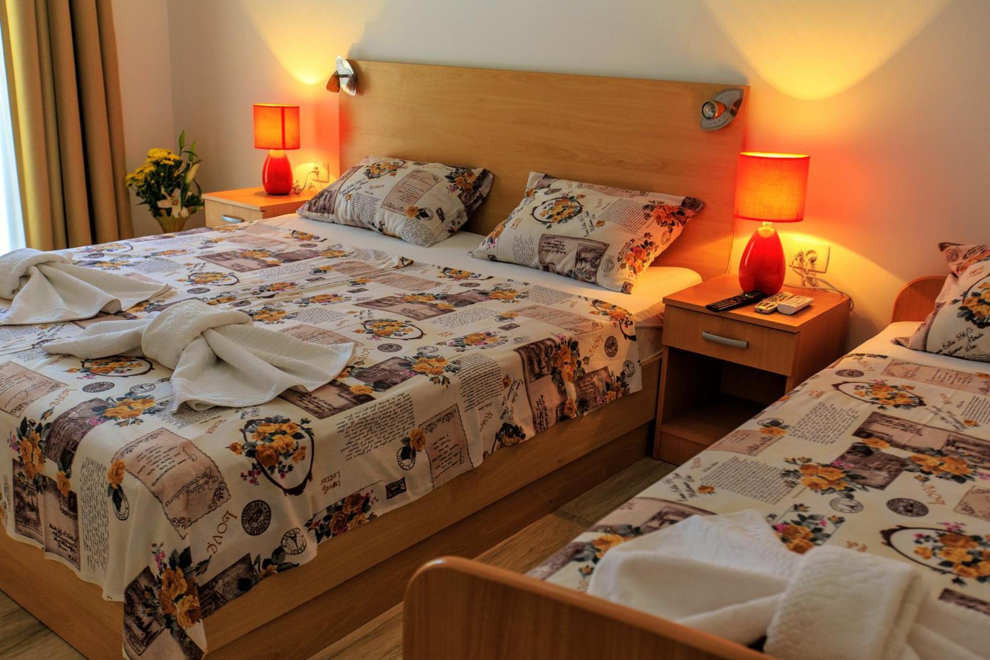 Apartments Matkovic Lux Sutomore Extérieur photo