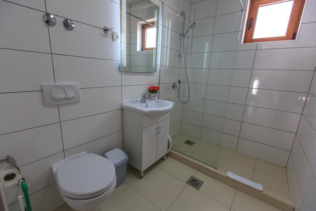 Apartments Matkovic Lux Sutomore Extérieur photo