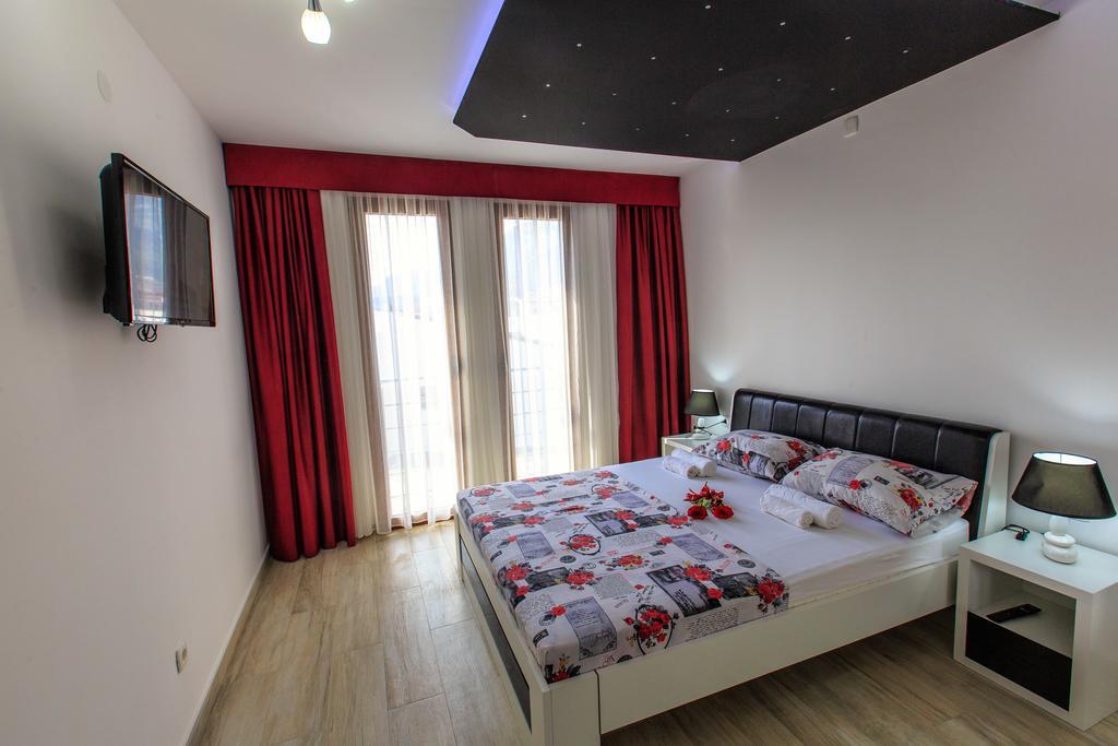 Apartments Matkovic Lux Sutomore Extérieur photo