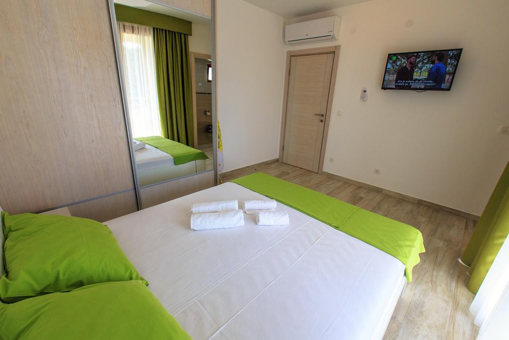 Apartments Matkovic Lux Sutomore Extérieur photo