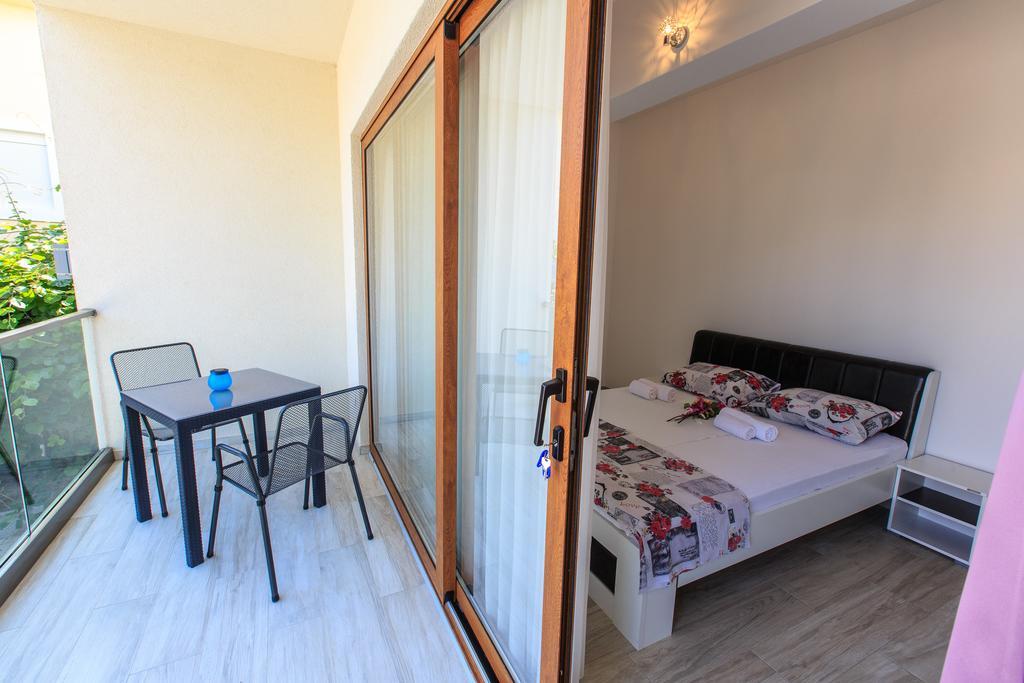 Apartments Matkovic Lux Sutomore Extérieur photo